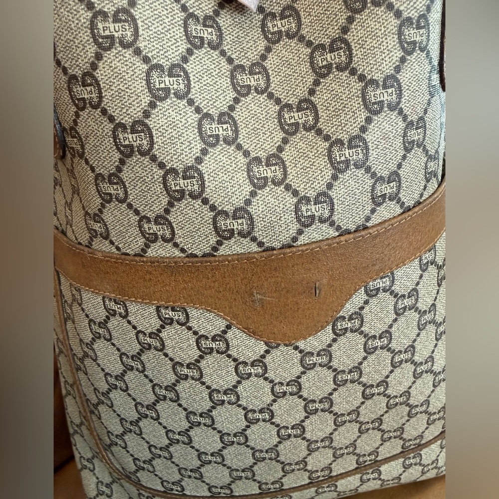 Vintage Gucci Plus Sherry line Tote - Picture 12 of 14